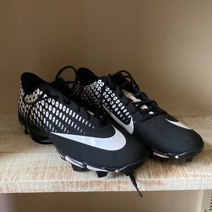 Nike baseball cleats
